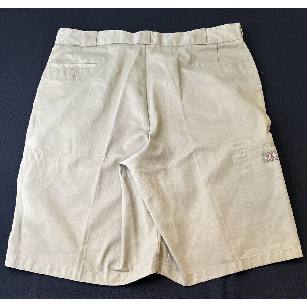 Dickies 42" TAN Men's Loose Fit Flat Front Work Shorts 13" 42283 ~ EXCELLENT - Picture 5 of 10